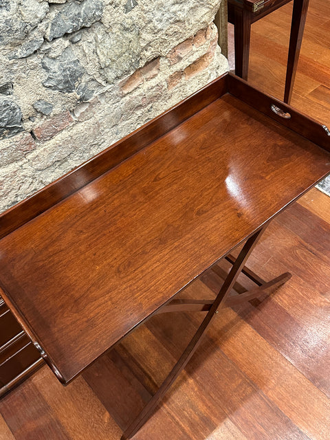 Kennedy Galleries Butlers Tray - Sehpa