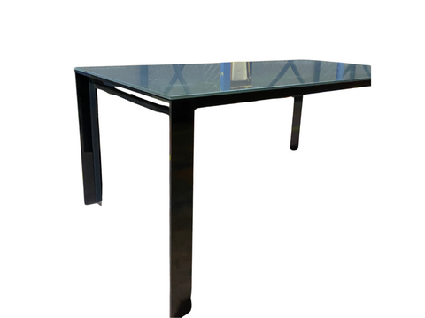 Ligne Roset Yemek Masası